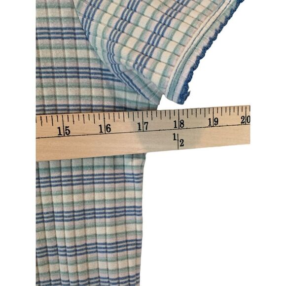 American Eagle Outfitters Cropped Shirt Large - Picture 3 of 5